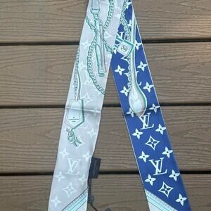 Louis Vuitton Silk Bandeau